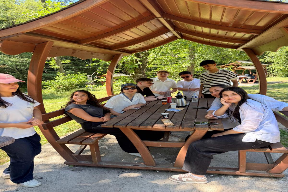 &Ouml;zel &Uuml;sk&uuml;dar Birey Anadolu Lisesi