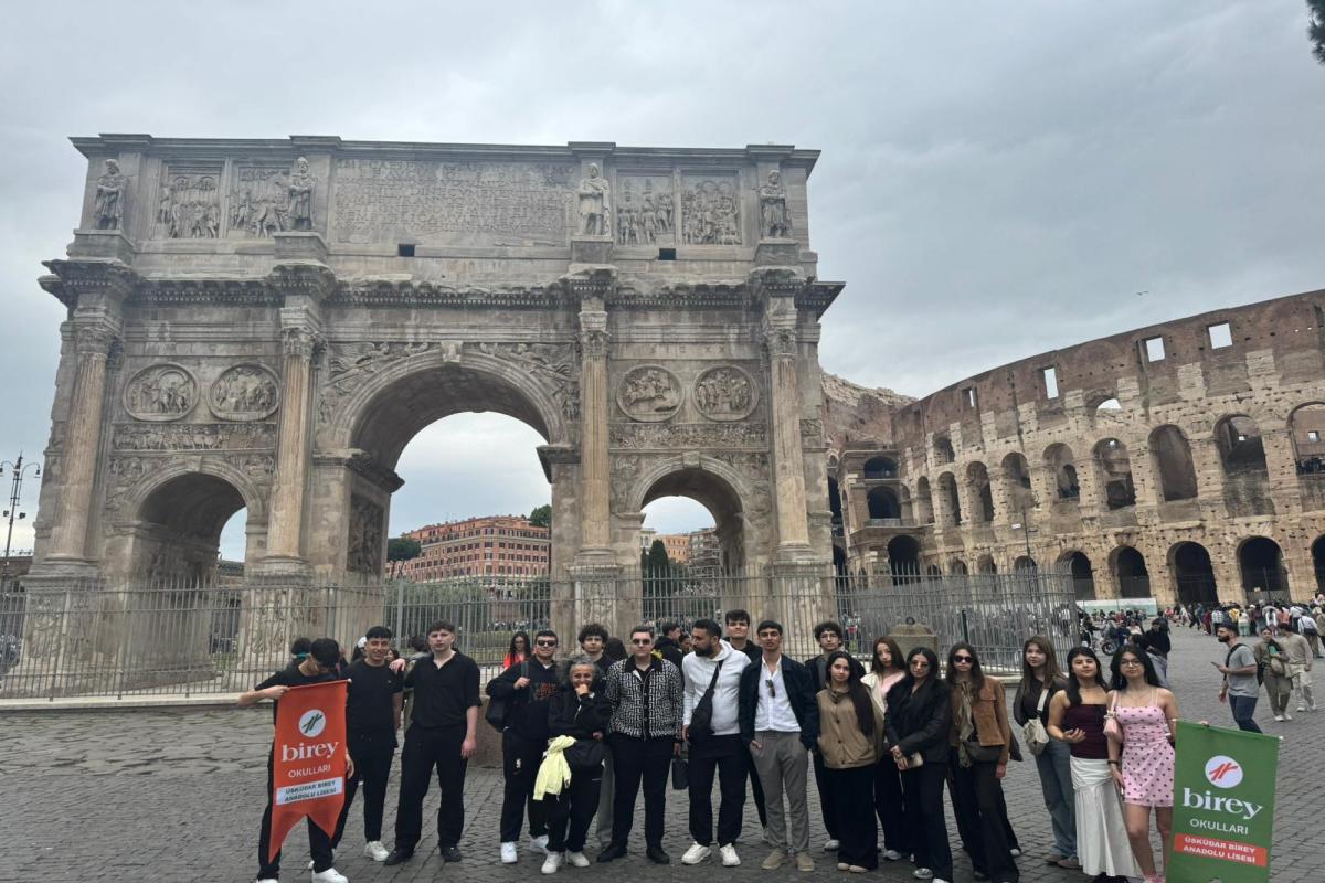 &Ouml;zel &Uuml;sk&uuml;dar Birey Anadolu Lisesi