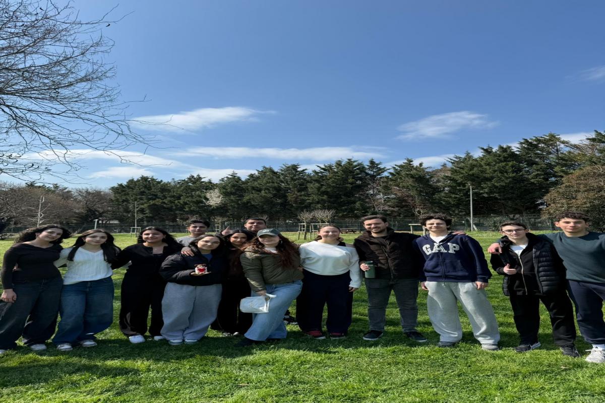 &Ouml;zel &Uuml;sk&uuml;dar Birey Anadolu Lisesi