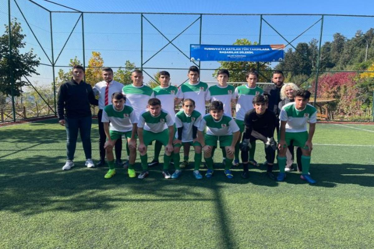 2021-22 OKUL FUTBOL TAKIMIMIZ