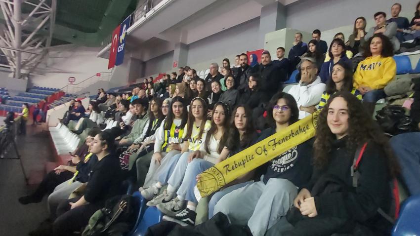 FENERBAHÇE KADIN VOLEYBOL TAKIMI