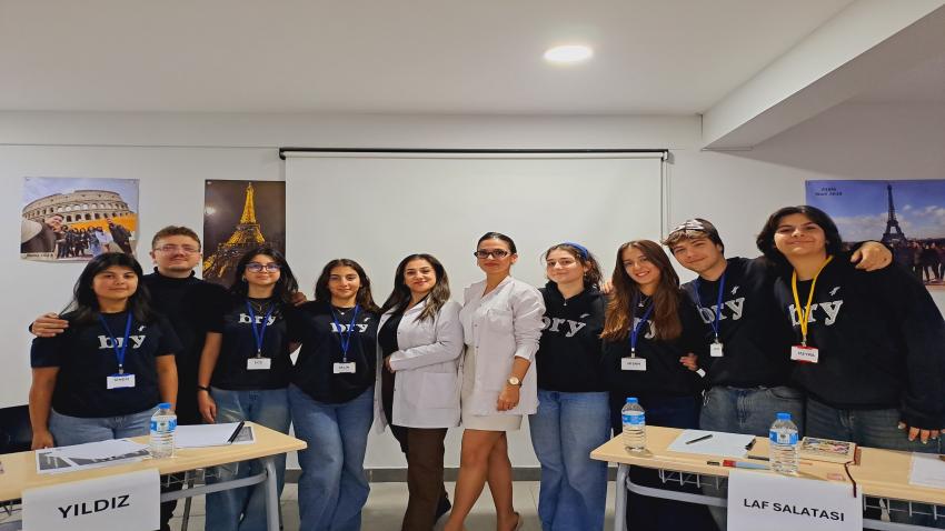 MÜNAZARA YARIŞMASI